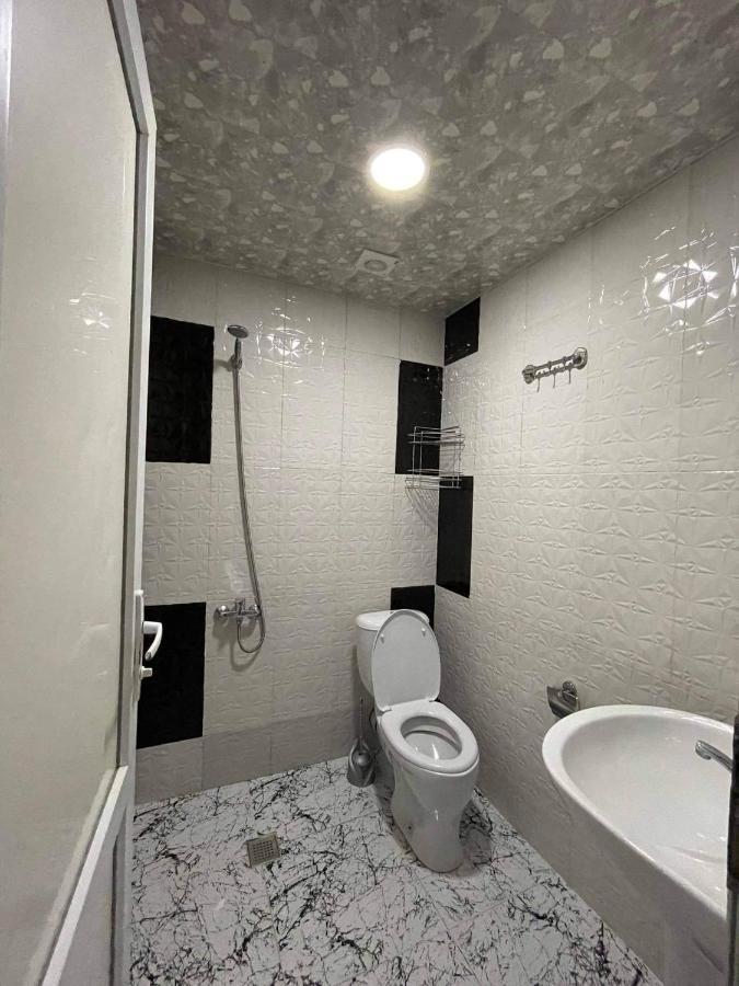 Apartment Sofia Батуми Екстериор снимка